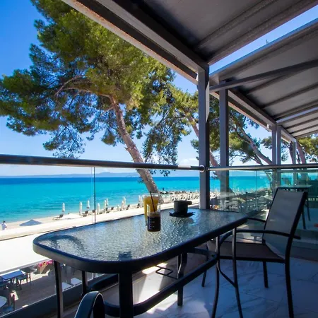 Tridente Mare מלון