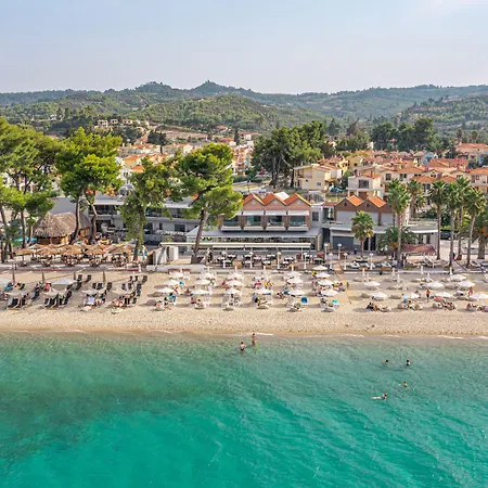 מלון Tridente Mare *