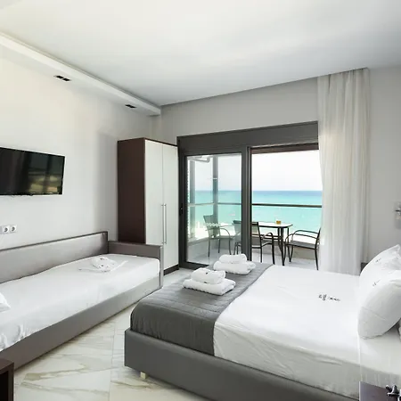 Tridente Mare מלון *