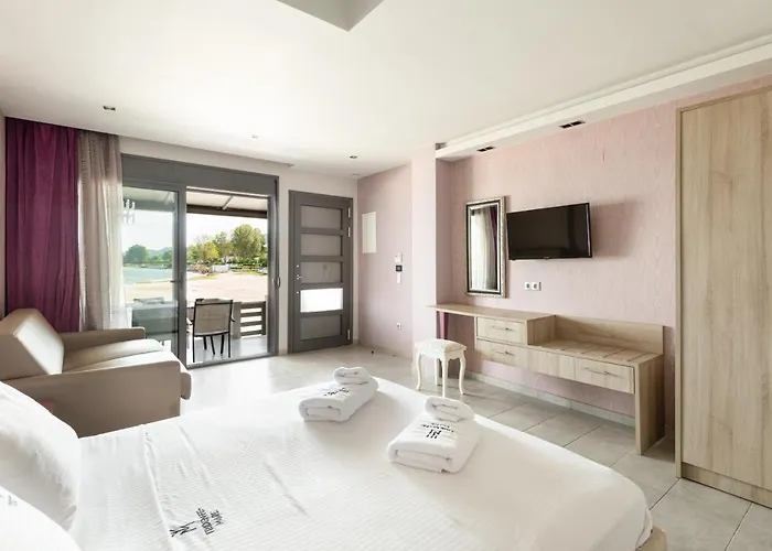 Tridente Mare Πευκοχώρι