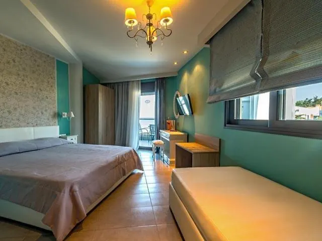 Tridente Mare Hotel *